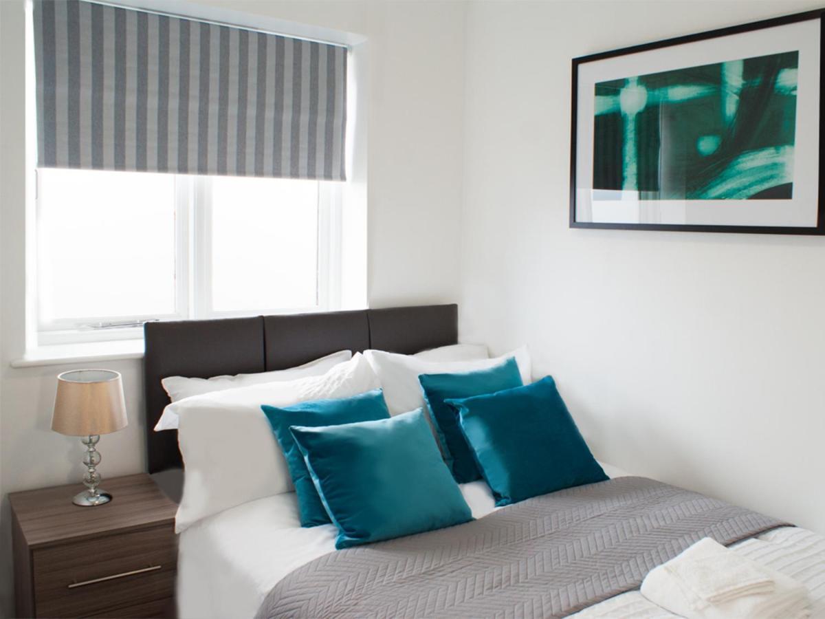 Вілла East Midland House Free Private Parking Fast Wifi Smart Tv With Garden Кеттерінг Екстер'єр фото